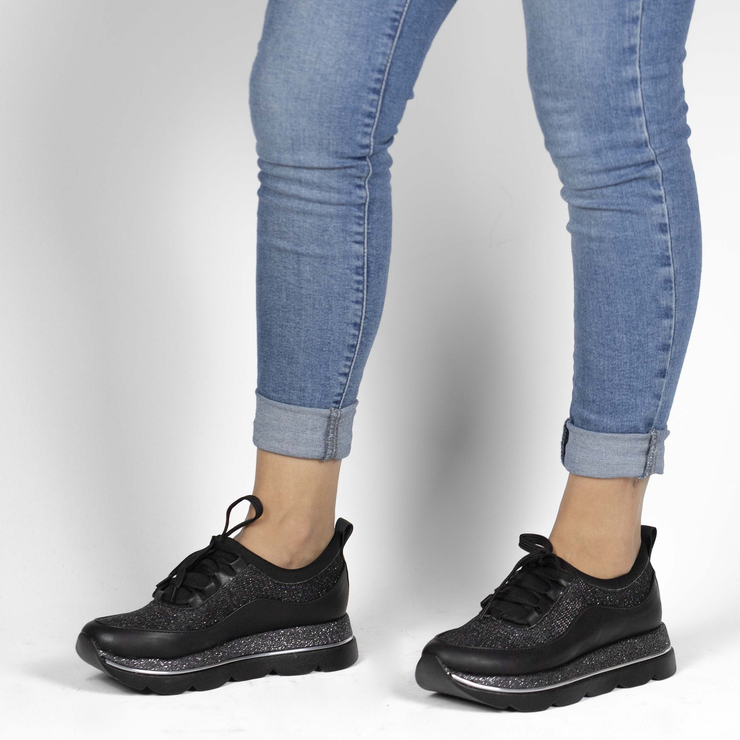 Kadın Günlük Siyah Kalın Yüksek Tabanlı 4 cm Simli Spor Ayakkabı, Renk: Siyah, Beden: 36